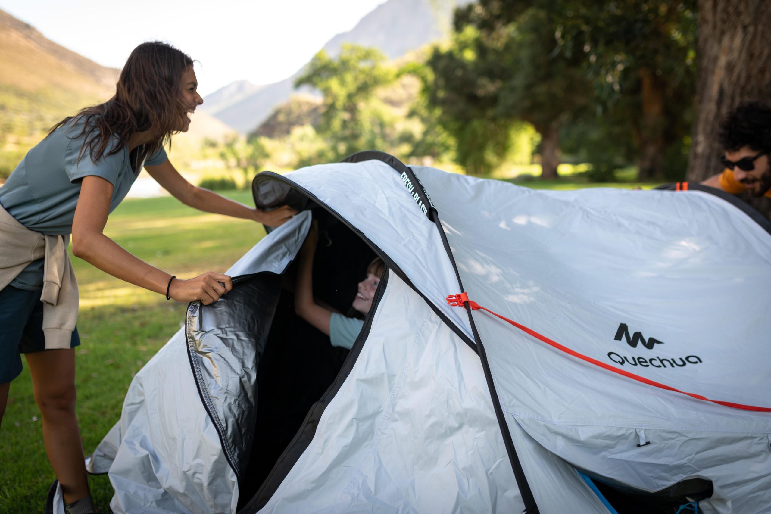 Quechua 2 Second Fresh & Black Waterproof Pop Up Camping Tent 3 Person - Image 15