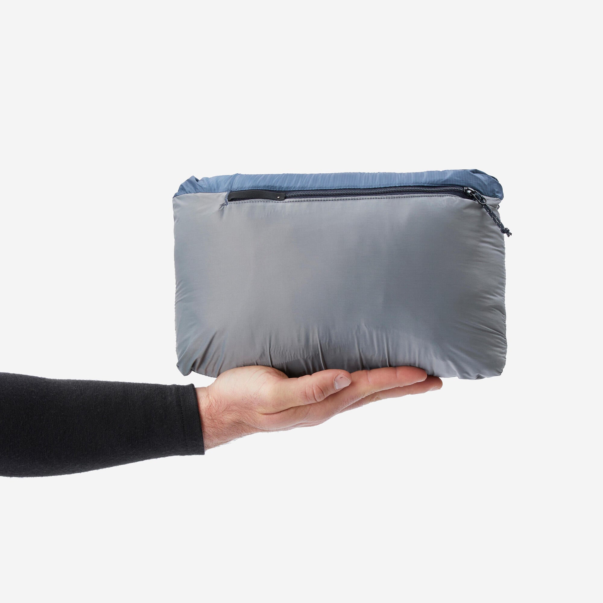 Forclaz Men's MT100 Hooded Synthetic Jacket - Image 13