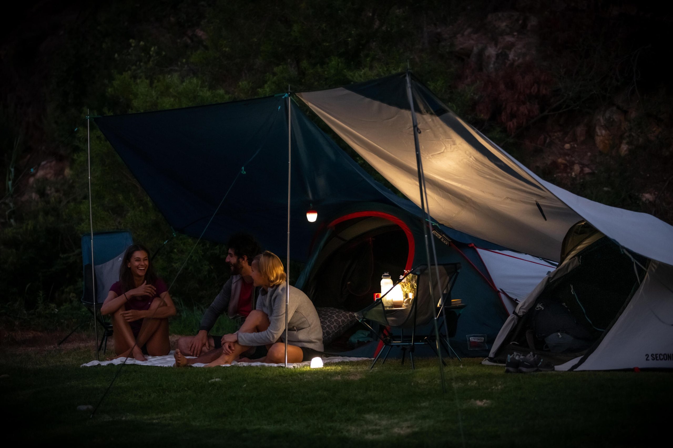 Quechua 2 Second XL Fresh & Black Waterproof Pop Up Camping Tent 3 Person - Image 20