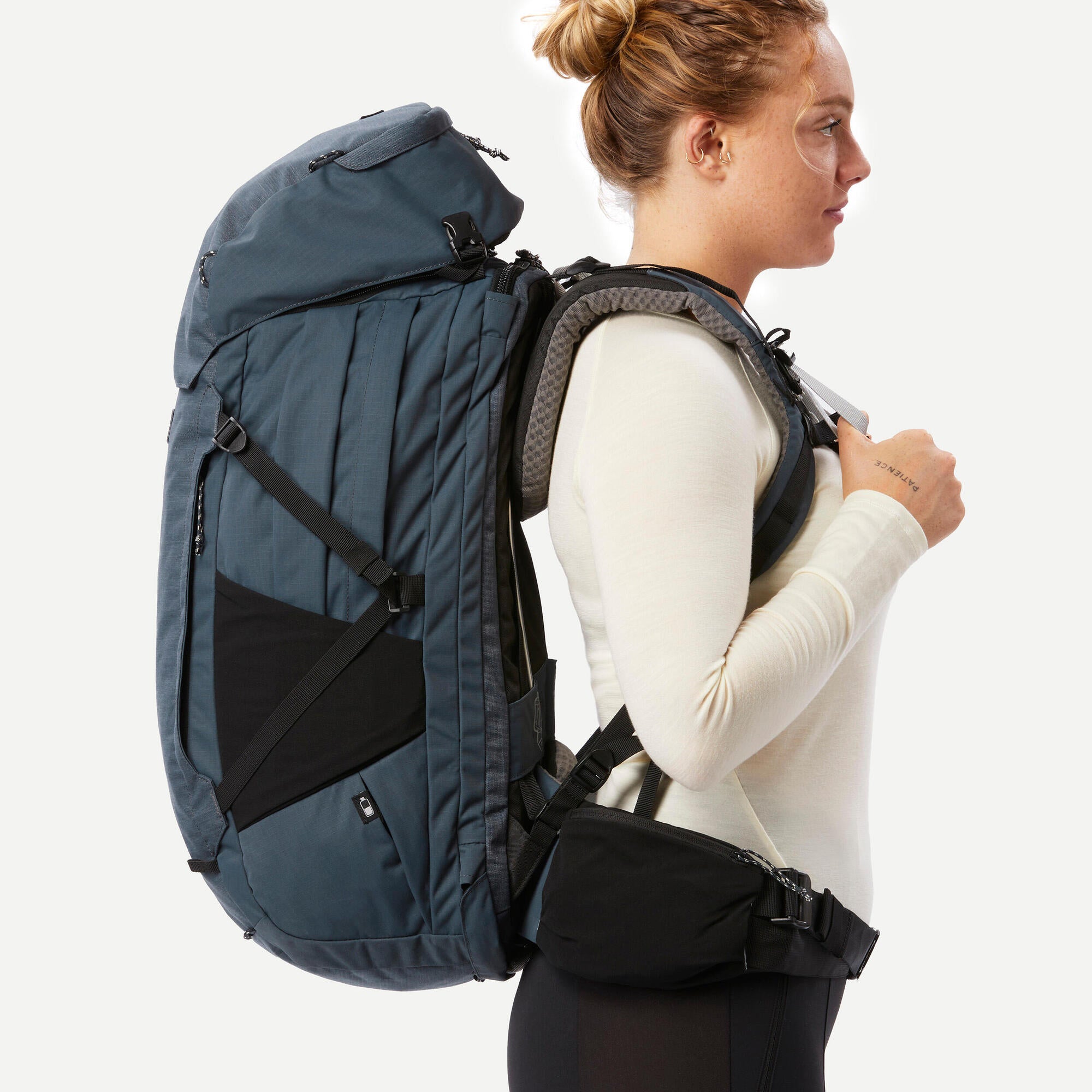 Forclaz Women's Travel 900 50 L Backpacking Pack - Image 11