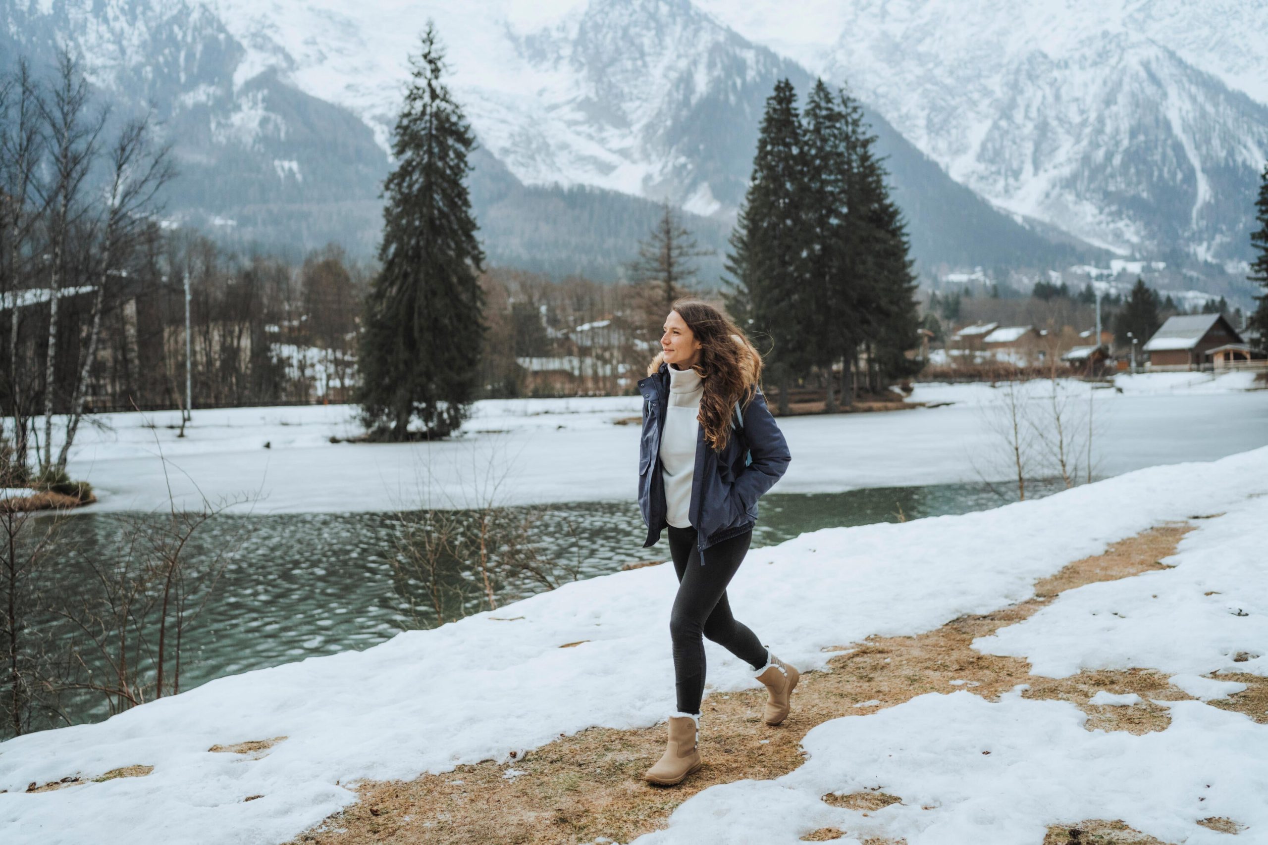 Women's SH500 Warm Waterproof Snow Hiking Boots - Image 11