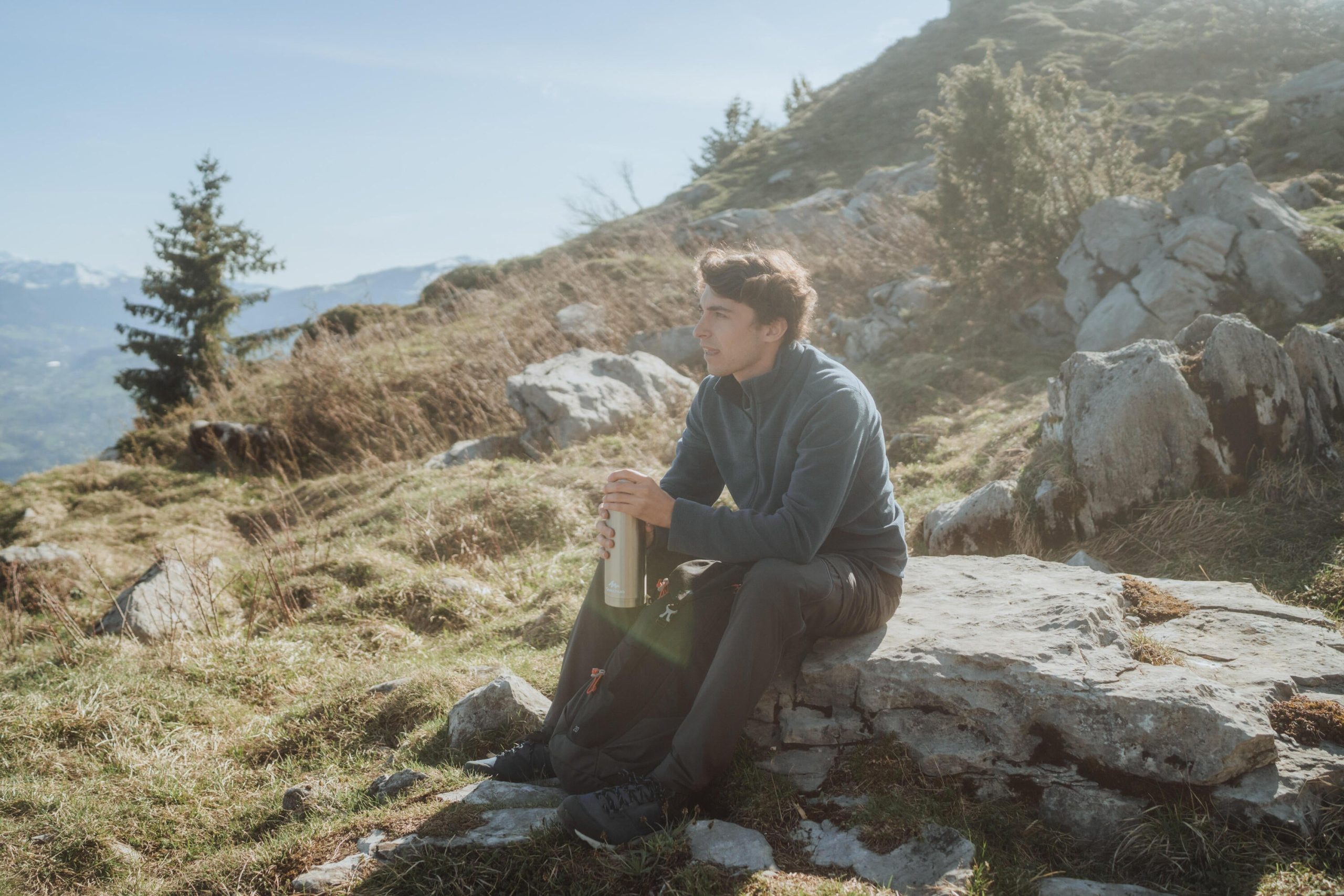 Quechua Men's MH100 Hiking Fleece - Image 12