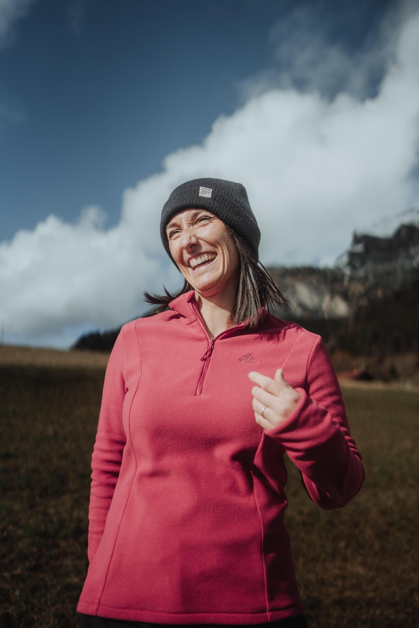 Quechua Women's MH100 Lightweight Hiking Fleece - Image 8