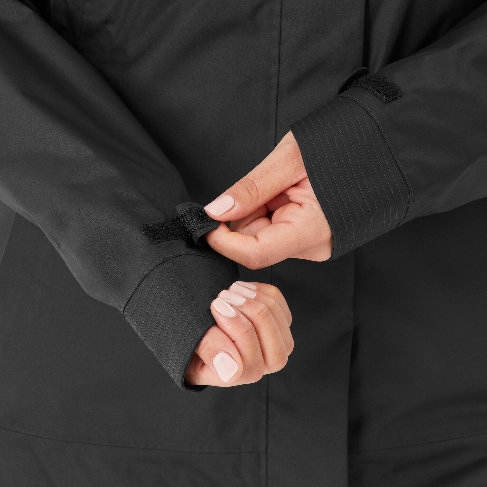 Quechua Women's NH500 Waterproof Hiking Rain Jacket - Image 5