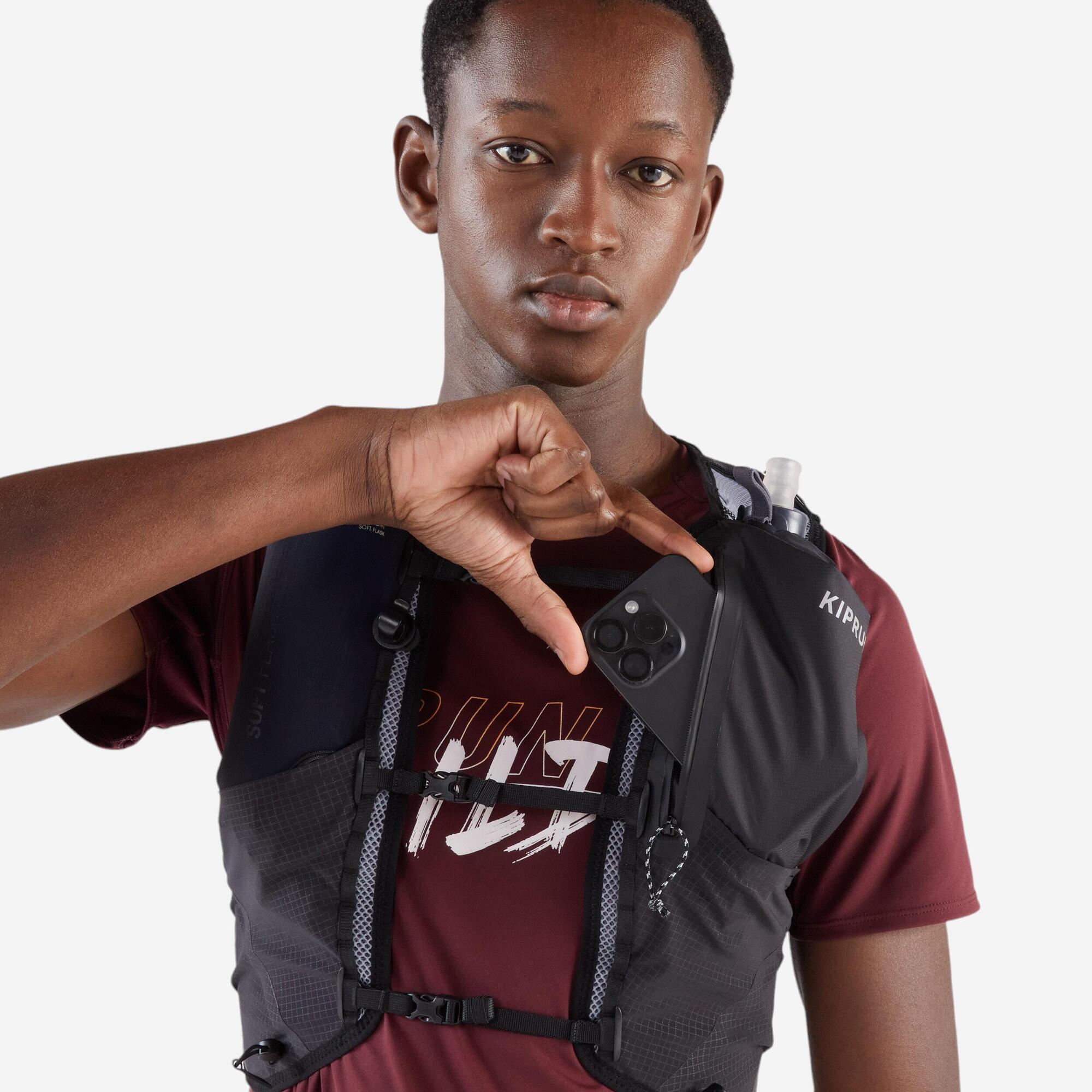 Kiprun 10L Running Hydration Vest - 1L Water Bladder Included - Image 6